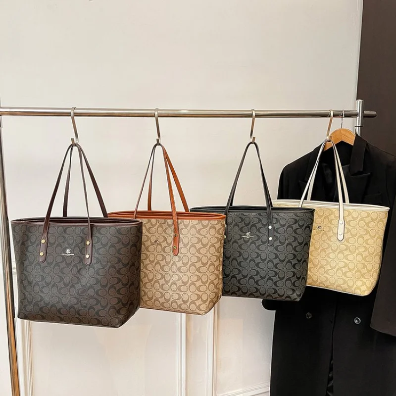 

Luxury Brand Elegant Handbag For Women, Leather Crossbody Style, Famous Designer Perfect For Special Moments