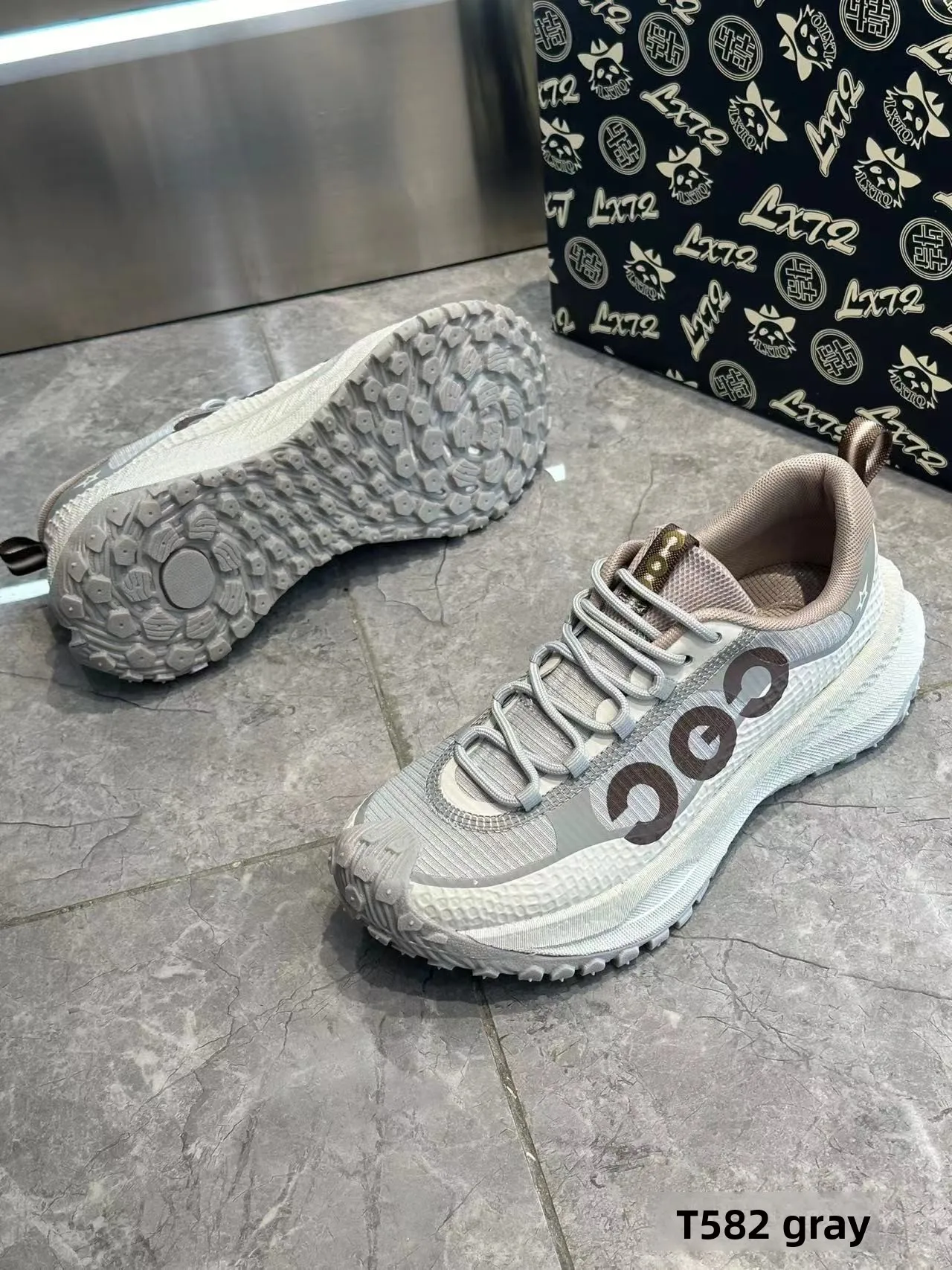 

Уличный бег oes 2022, весенний новый модный легкий мужской вариант, повседневный спортивный отдых Thi Bot Trendy oes