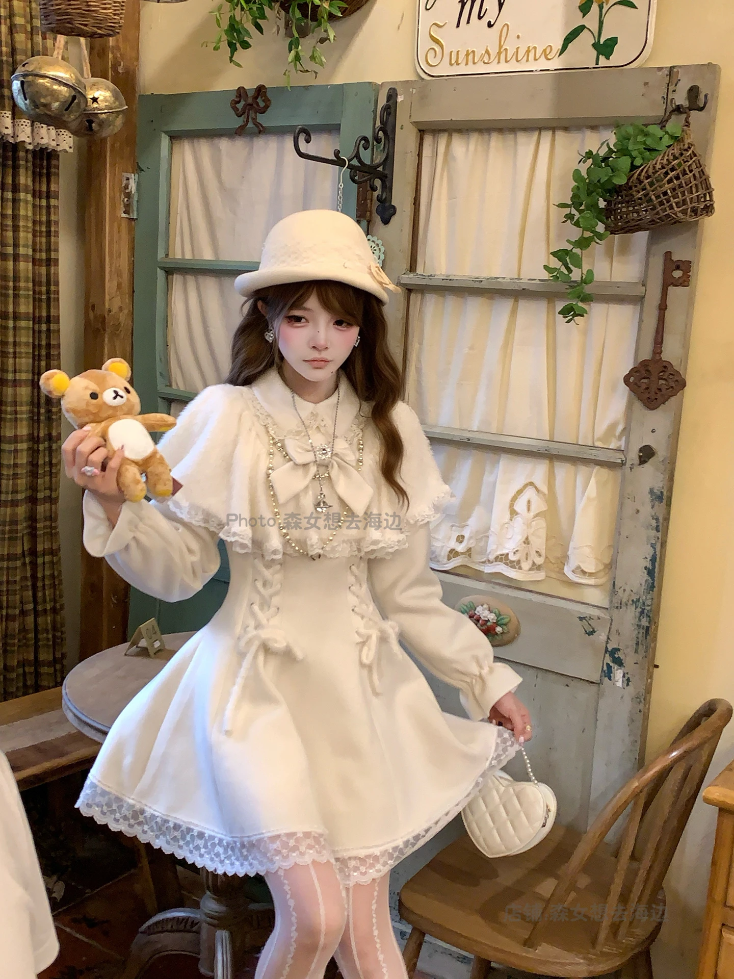 French Princess Style Lolita Woolen Jackets Autumn and Winter New Women's Slim Fit Elegant Cape Collar Long Coat Lady Outwear