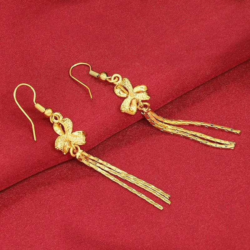 

Vietnam Placer Gold Double Flower Leaves Custom Earrings Wedding Earrings Do Not Fade for a Long Time to Give Mom Wife Gift