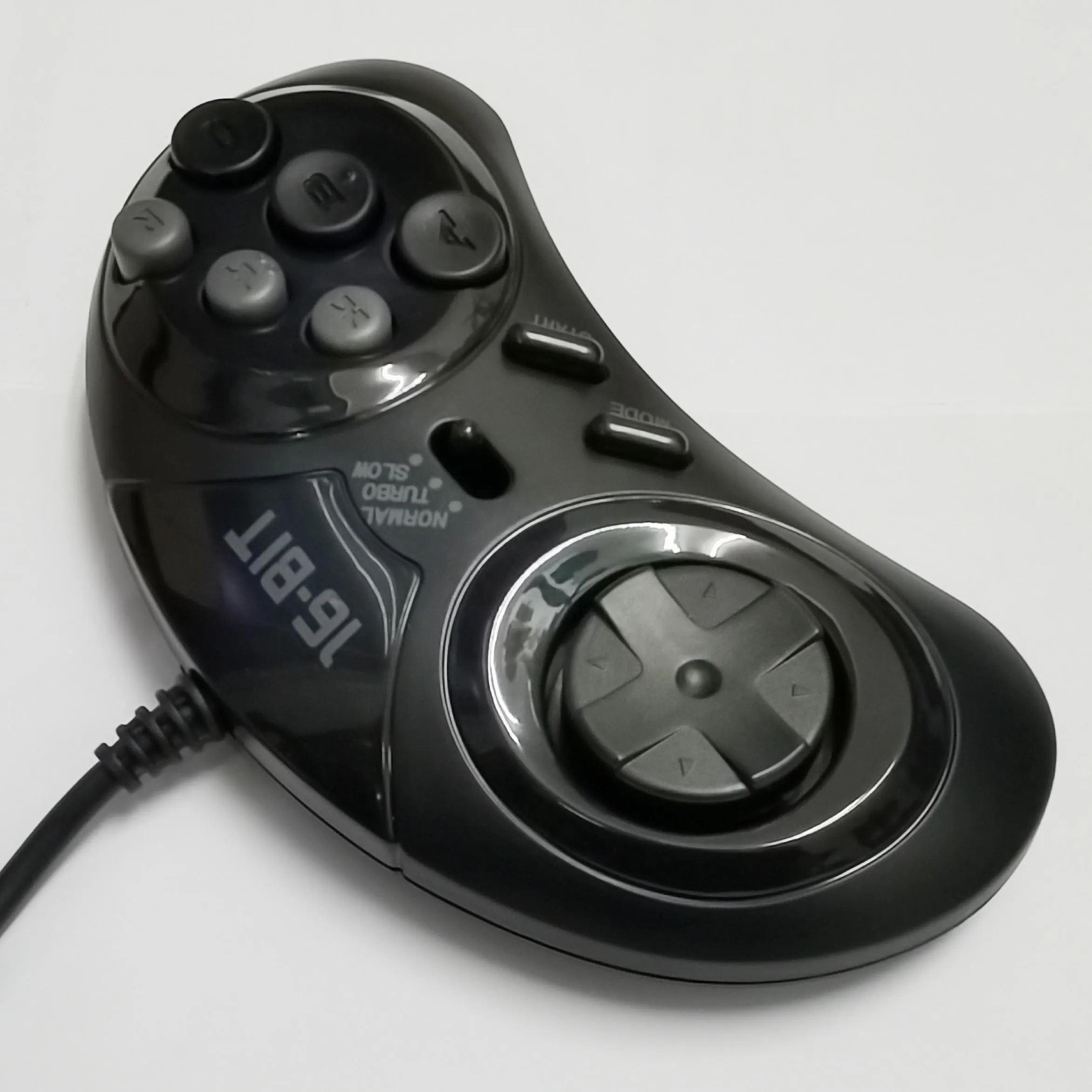 16 bit klasik kablolu oyun denetleyicisi için SEGA Genesis 6 düğme Gamepad için SEGA Mega sürücü modu hızlı yavaş beyaz