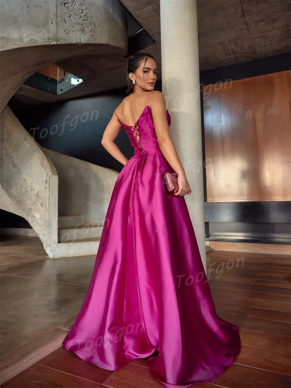 Toofan Фуксия Индивидуальные атласные длинные платья для выпускного вечера со складками Женские вечерние платья трапециевидной формы Вечернее платье для дня рождения в Саудовской Аравии