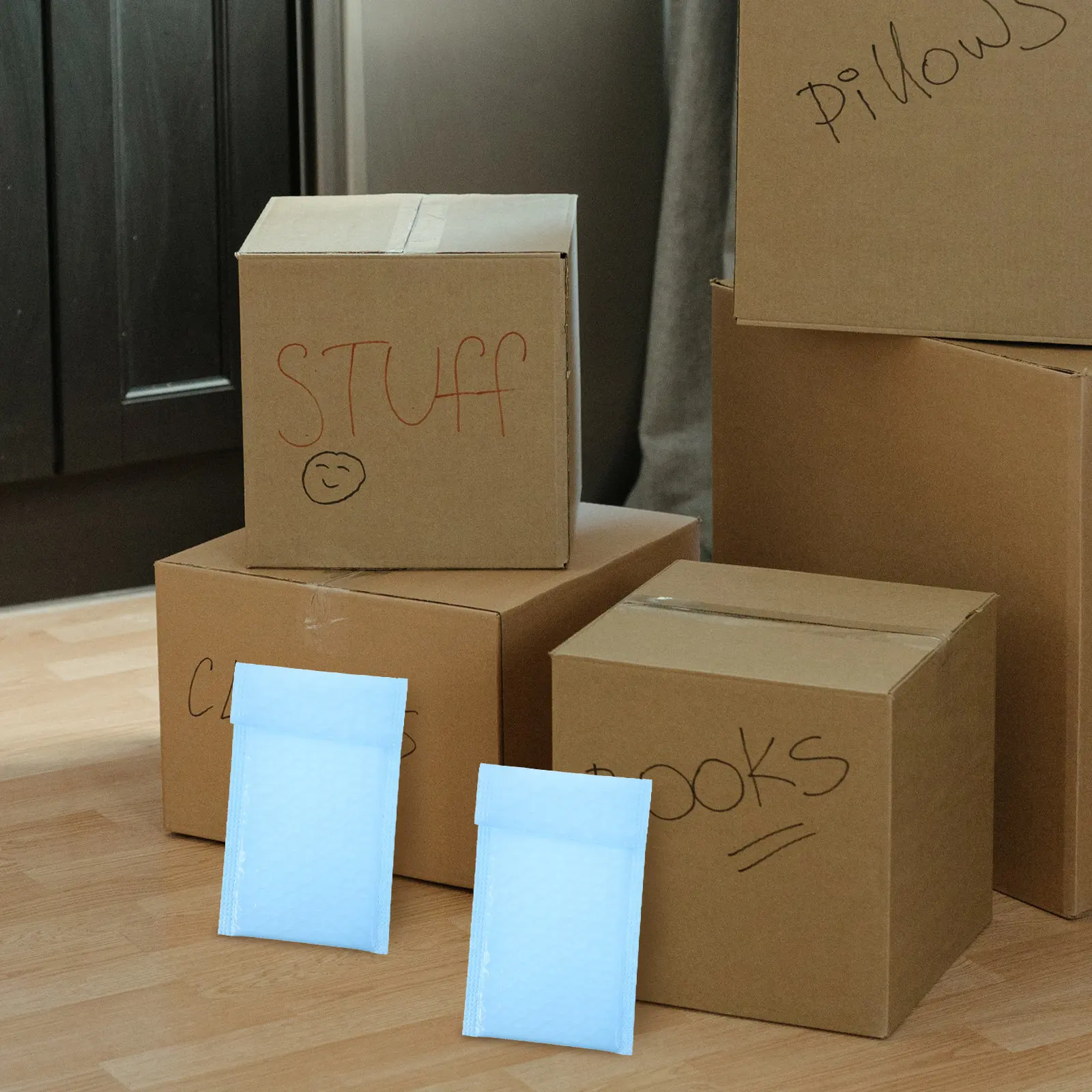 

100Pcs Multi-Function Package Bags Sturdy Lightweight Shipping Supply for Home Office Logistics Compact Bubble Envelopes Mailing