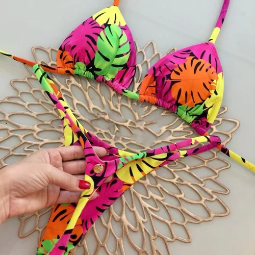 2024 Traje de baño bikini para mujer Traje de baño sexy con cordones de color sólido dividido para mujer Conjunto de 2 piezas