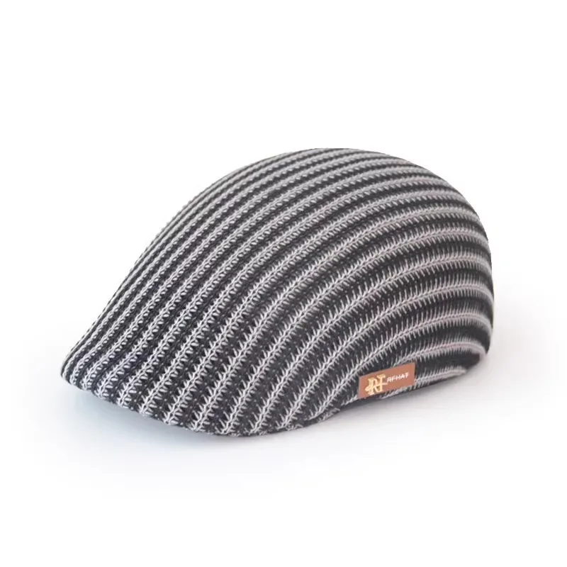 Men's Forward Hat Breathable Linen Knitted Duck Tongue Hat Summer Hollow Knitted Men's and Women's Reverse Wearing OutdoorBerets