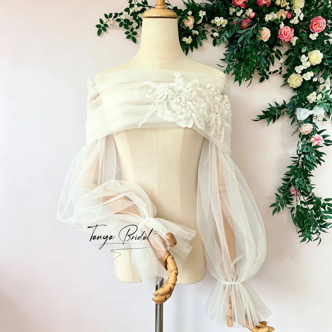 Detachable Long Sleeve Shawl Wedding Dress Accessory with Back Buttons for Brides to Conceal Flaws And Arms