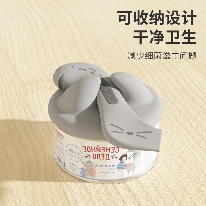 Pet Silicone Can Sealing Cover Multi-functional Can Opener Wet Food Spoon Feeder Food Storage Cover Spoon Feeding Accessories