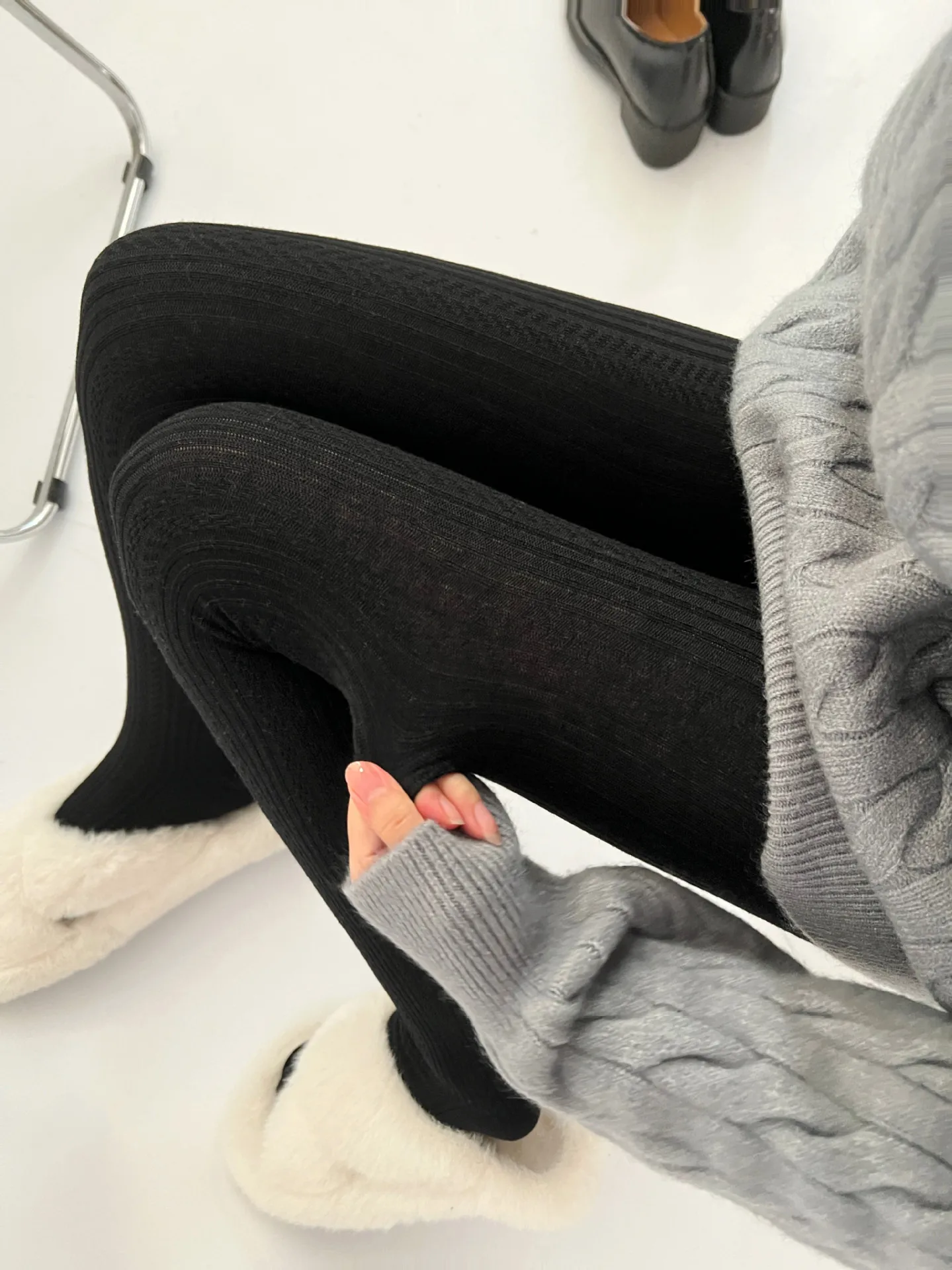 Winter Warm Comfort Wool Women's Pantyhose Thick Vertical Stripe Pattern Hottie Lolita Fashion Sexy Warm Knit Tights