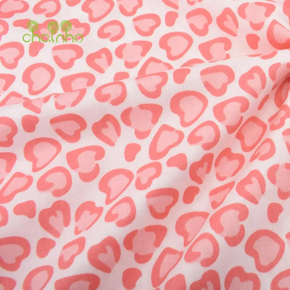 Chainho,Printed Twill Weave Cotton Fabric,Patchwork Cloth,DIY Sewing Quilting Material,Pink Love Series,3 Specification,CC389