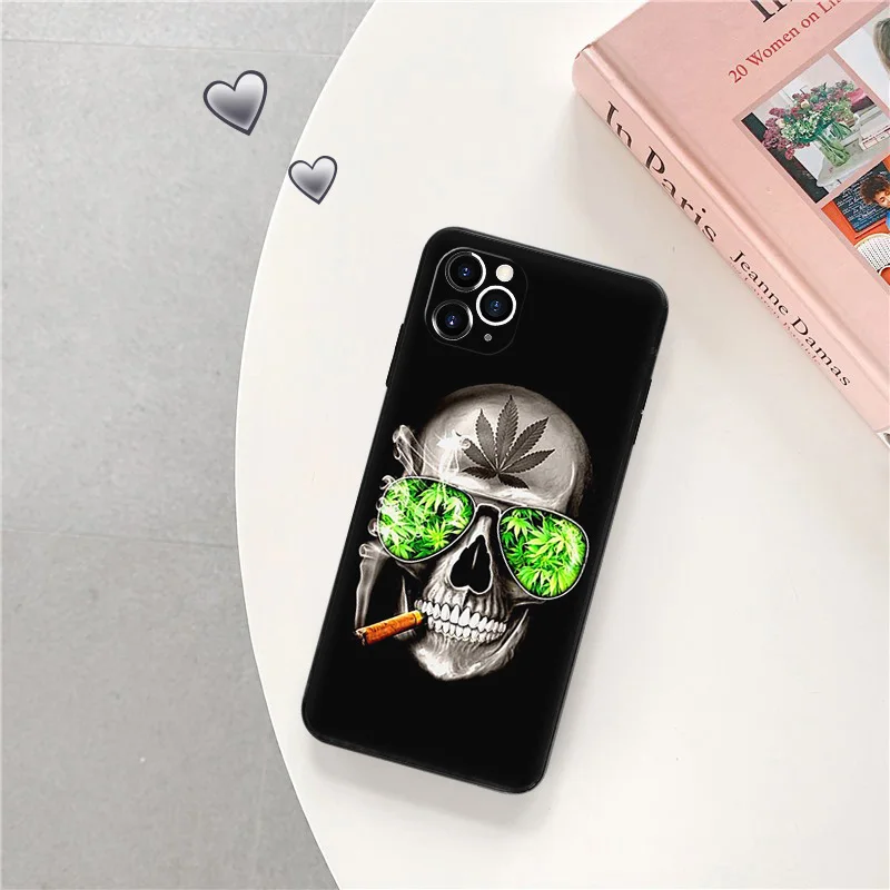 Black Matte Phone Case for iphone 16Pro 15 14 13 12 Mini 11 16 Pro Max 7 8 Plus XS XR Abstractionism Trippy Weed Leaf Soft Cover