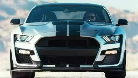 

Front and Front Bumper Side Skirt For2018-2020 Upgrade to GT500 Front Lip Rear Diffuser Hot Selling Body Kit