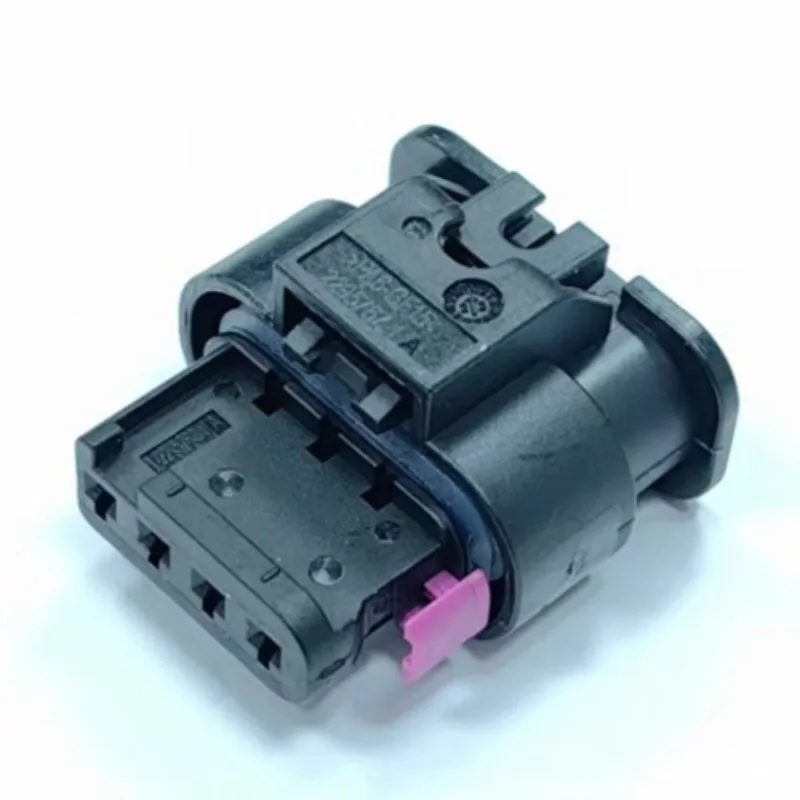 1-1670918-1 مبيت موصل سالب ذو 4 دبابيس، متوافق مع سلسلة MCON 1.2، غمد أصلي بأربعة أقطاب لحزام الأسلاك، كهربائي