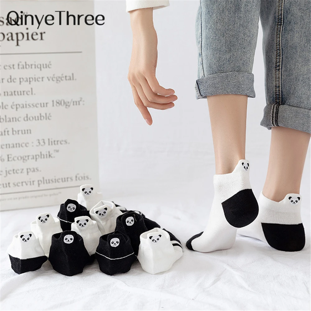 Śmieszne Śliczne Haftowane Panda Skarpetki Kobiety Harajuku Divertidos Kawaii Biały Czarny Calcetines Mujer Kostki Sokken Chaussette Femme