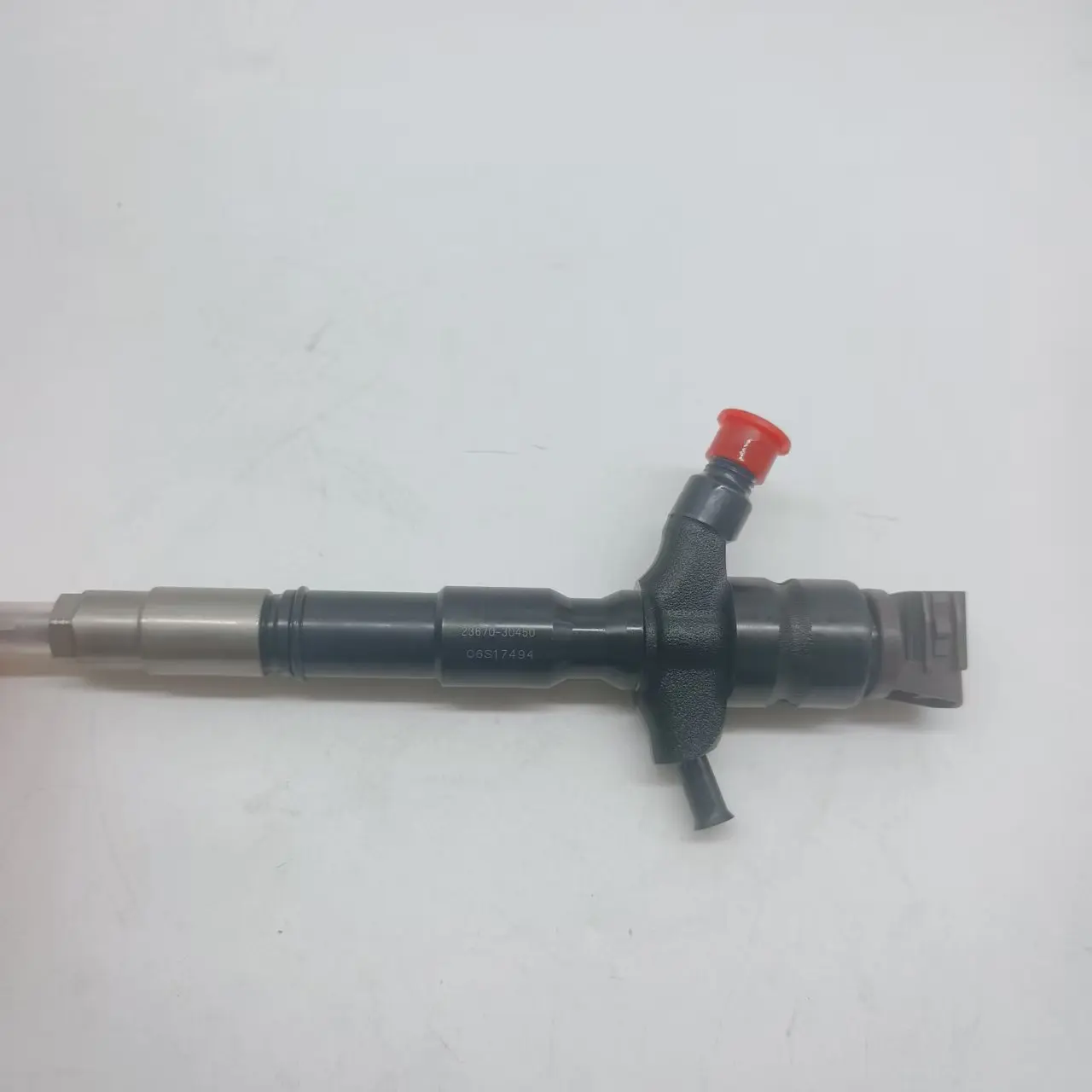 High Quality 23670-30450 2367030450 Common Rail diesel Injector for Made in Mainland China