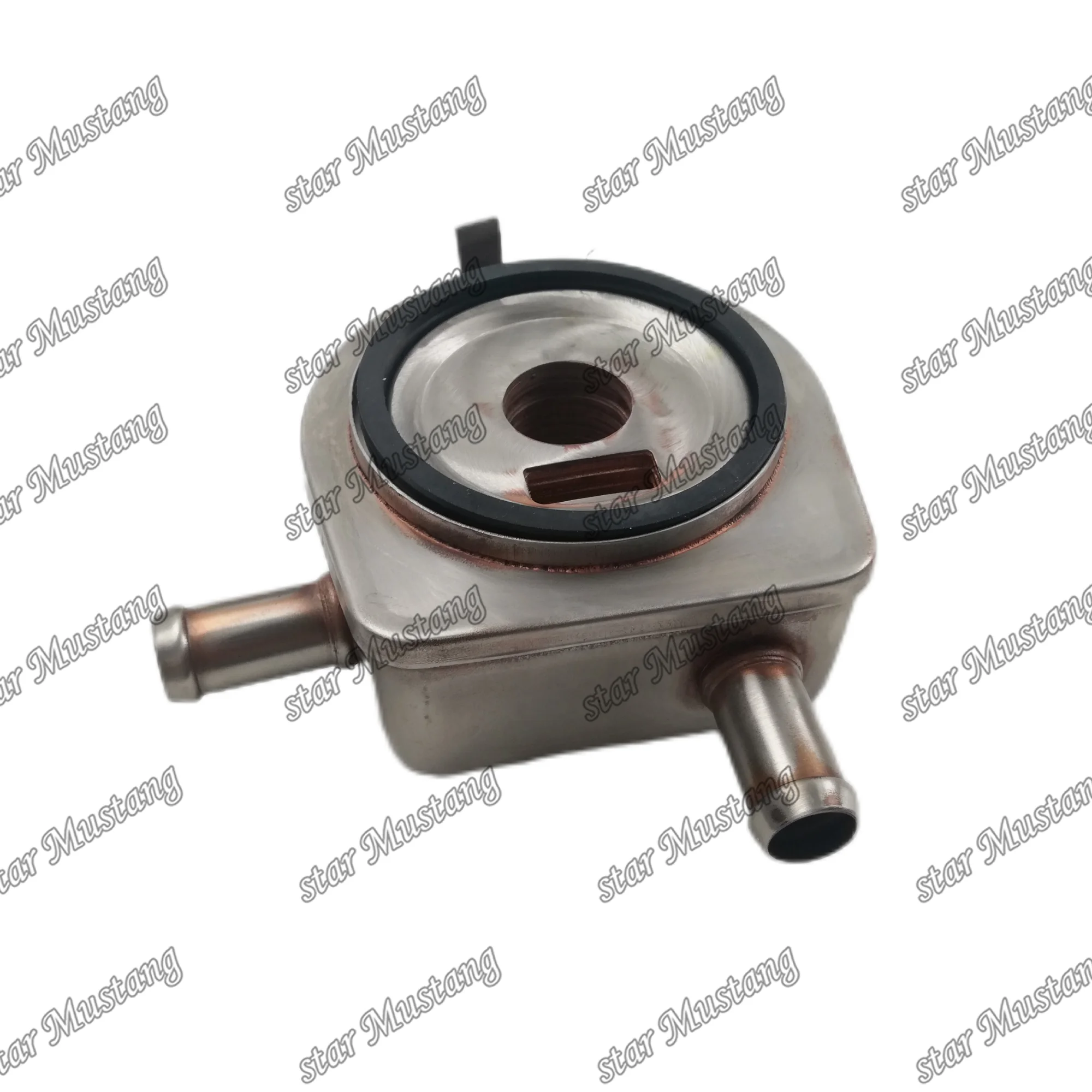 V3300 Oil Cooler 1C010-37010 1C010-37012 Suitable For Kubota Engine Parts