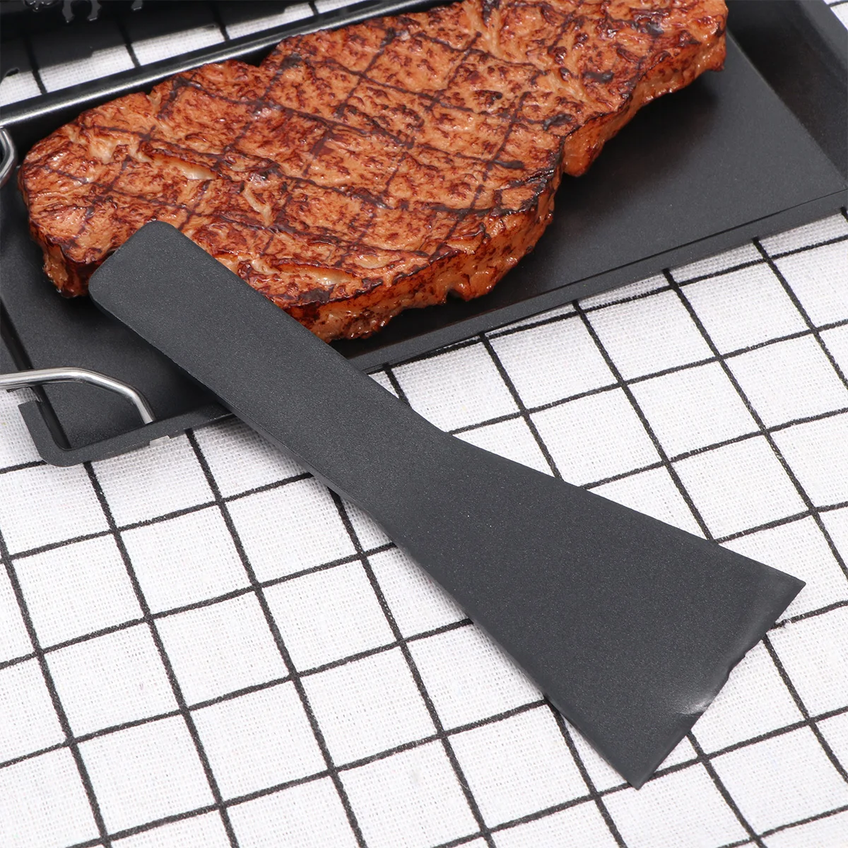 

1Set Mini Cheese Grill Non-Stick Bakeware Portable Heat Resistant Iron Cooking Tool Wood Handle Outdoor Camping Picnic Fondue