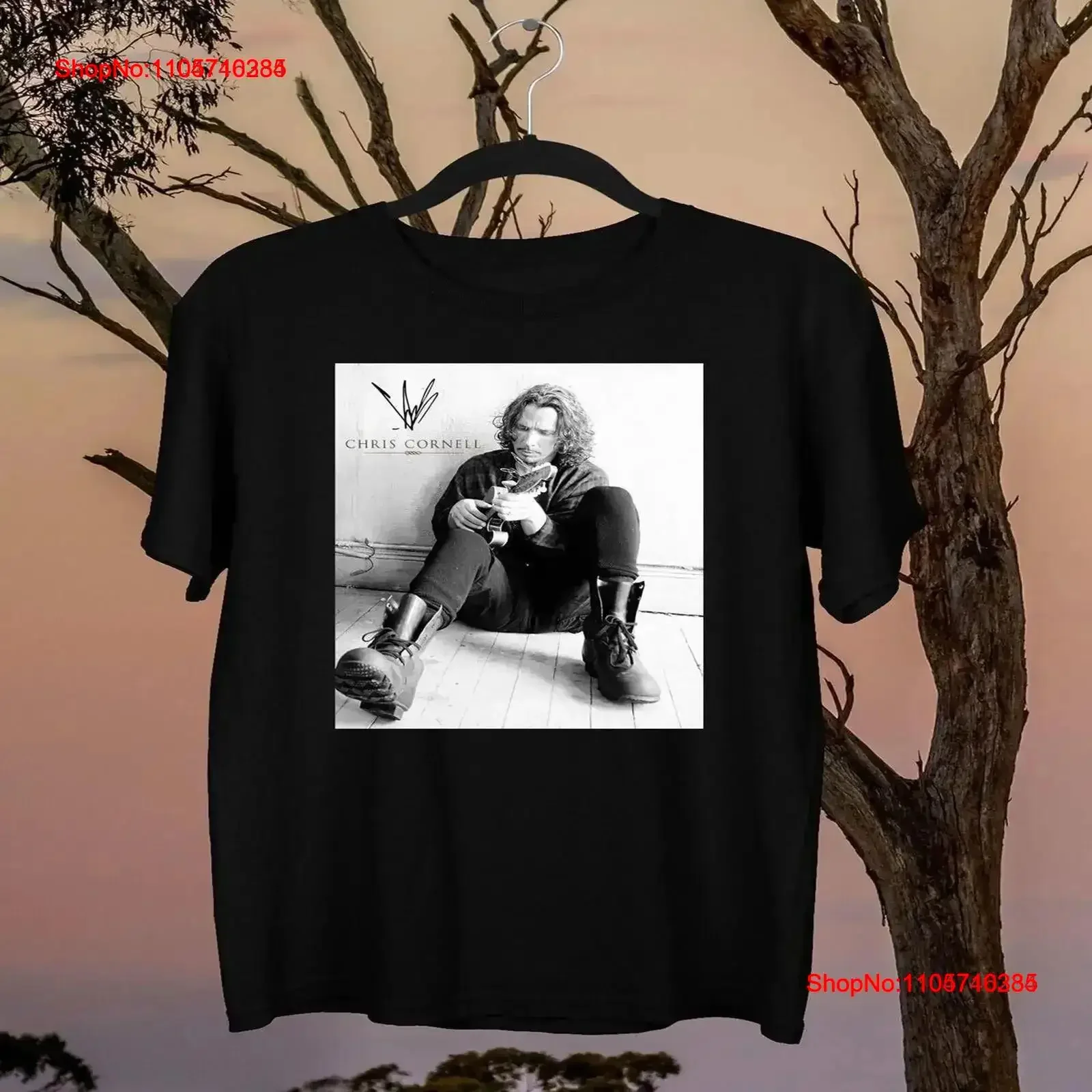 Chris Cornell Guitar Signature T Shirt Classic Black vintage Washed Comfortable Stylish Casual streetwear Stretched Slightly