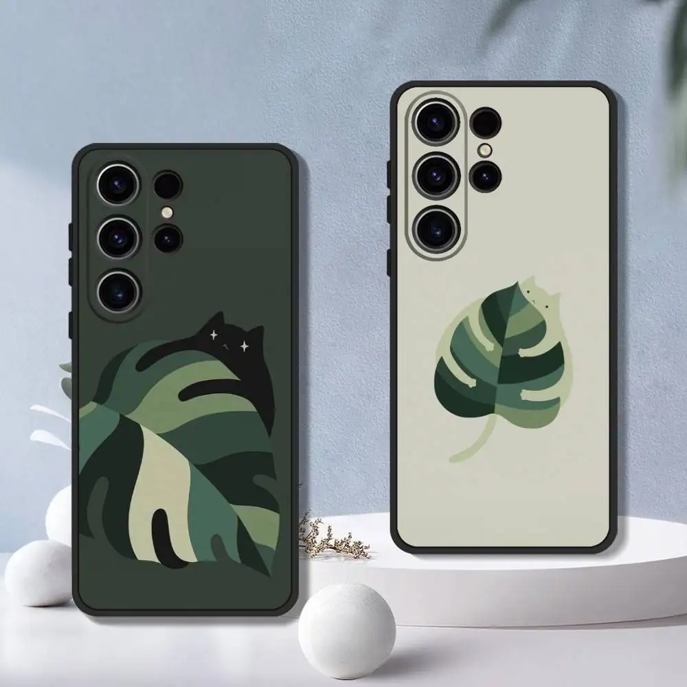 

Green ivy and cat Phone Case For SamsungS25,24,23,22,21,30,Ultra,20,Plus,Fe,Lite,10,5G,Soft Black Cover