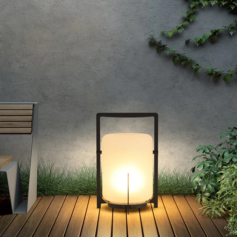 Outdoor Lawn Light Minimalist Outdoor Villa Courtyard Waterproof Lawn Light