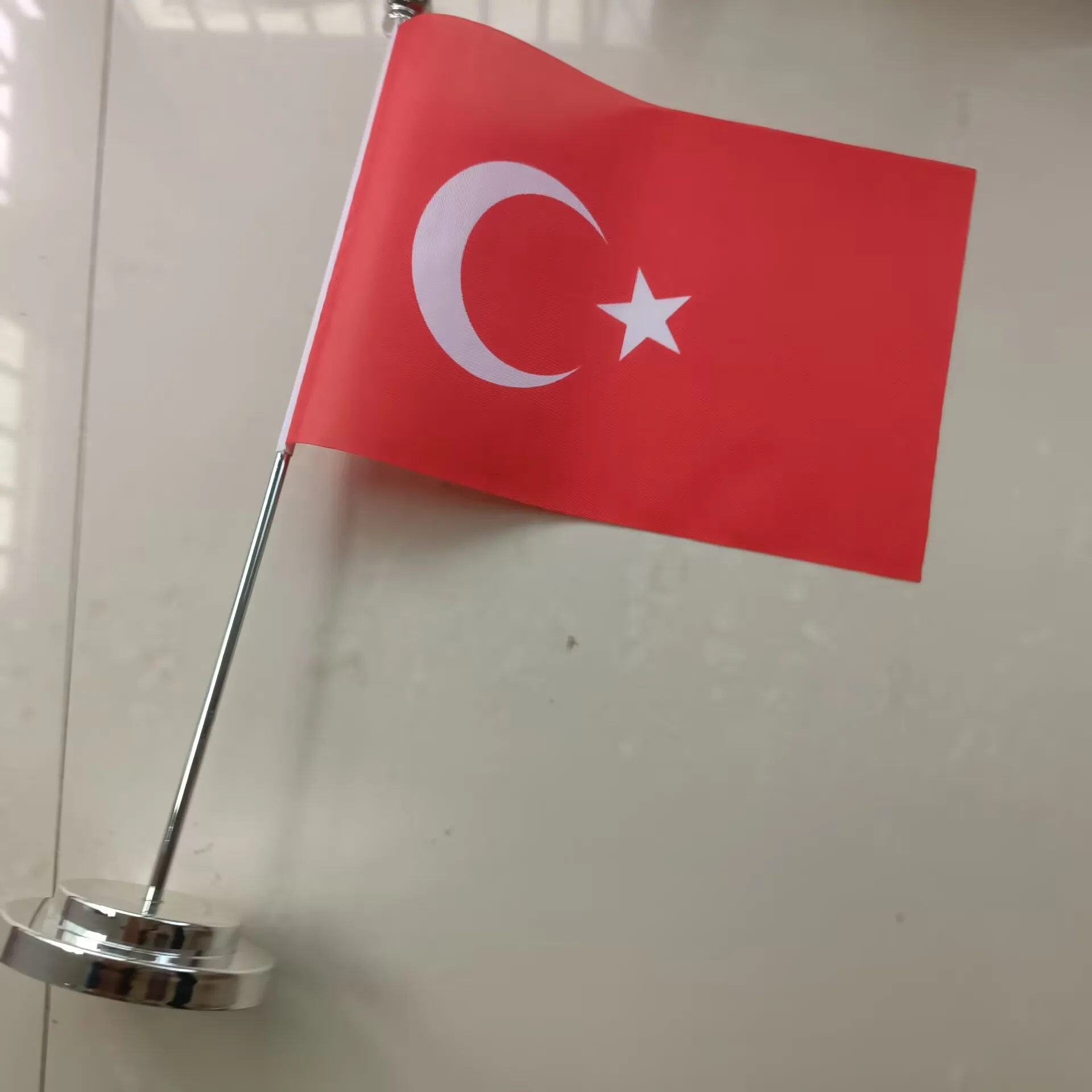 Xvggdg 14x21cm Office Desk Small of Turkey Flag Polyester Turkey National Flag Country Banner Desk Ornaments Banner