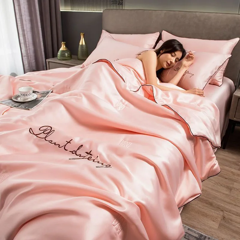 

4pcs/set Luxurious Satin Summer Quilt with Intricate Embroidery: Cool and Elegant Sleep Choice