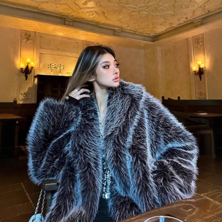 

New Winter Women Mink Fur Coat Short Furry Collar Full Sleeve Female Faux Fox Fur Outwear Versatile Casual Warm Lady Fur Jacket
