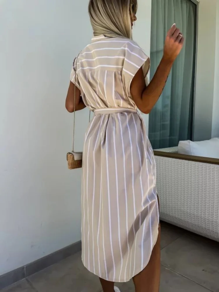 ชุดเดรสเสื้อเชิ้ตลายทางแขนสั้นสำหรับผู้หญิงเข็มขัดคาดเอวเหมาะสำหรับลำลองสุดชิคเสื้อผ้าสตรีทแวร์