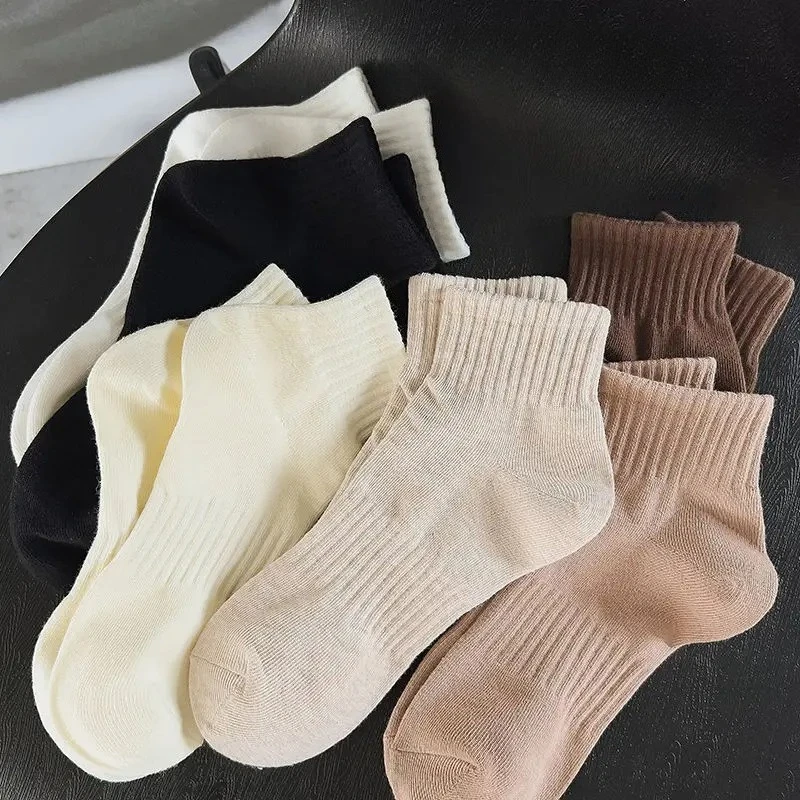 

1 Pair Solid Color Athletic Warm Socks Ankle School Socks for Girls Wholesale Hosiery Women's Short Autumn Winter Grip Socks