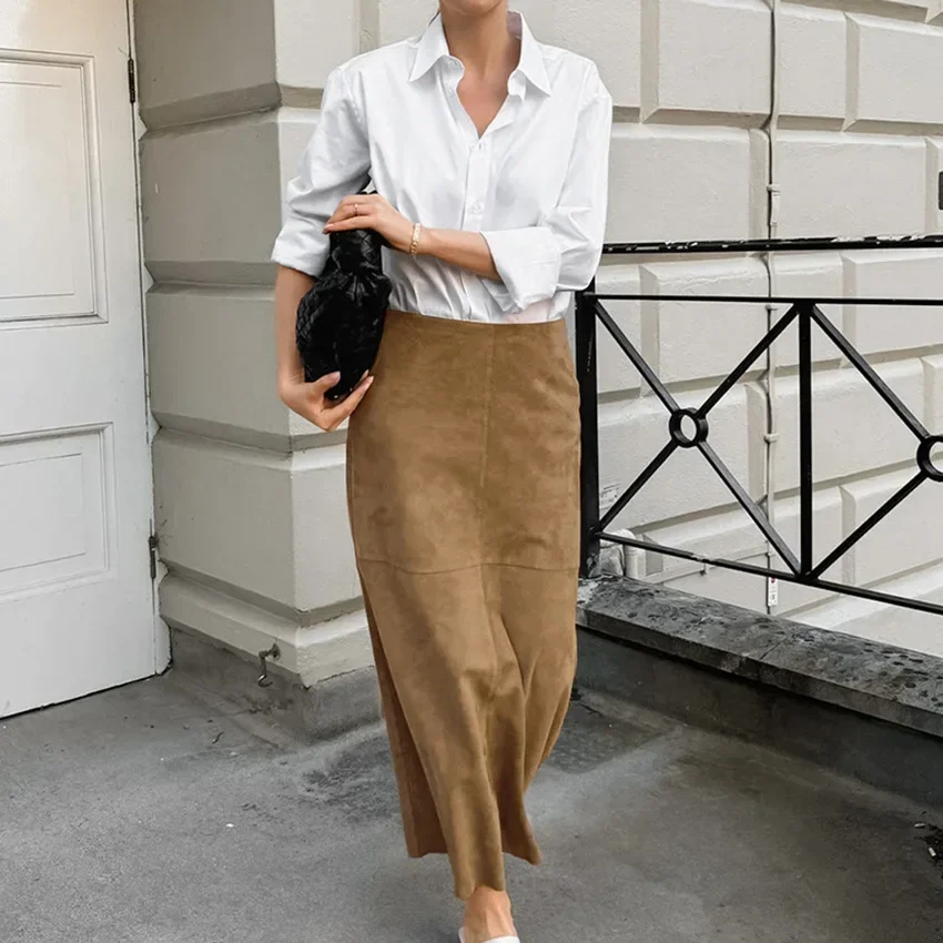 Women Autumn Winter Elegant Vintage Fashion Velvet Long Skirt Khaki Slim Straight Skirt Zipper Solid Color Streetwear Skirt 2024