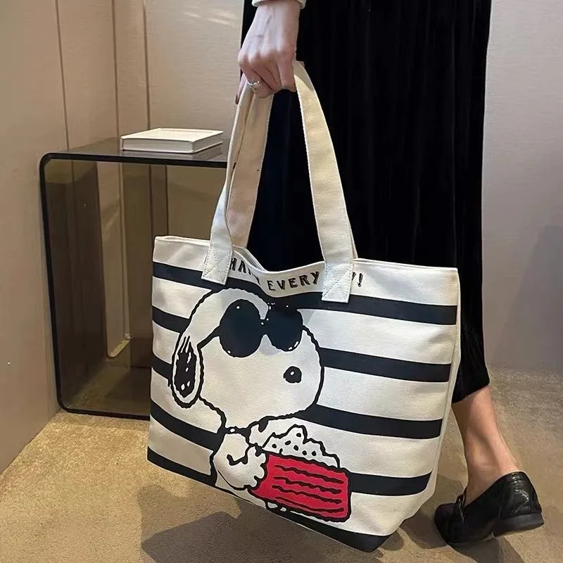 Borsa tote di grande capacità del fumetto dello studente di Miniso Snoopy nuova borsa della mamma stampata versatile borsa della spesa portatile a