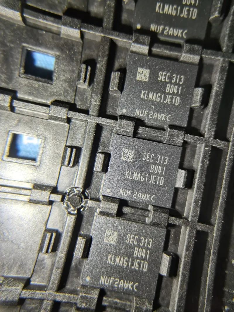 

SACOH Brand new original KLMAG1JETD-B041 16G EMMC 5.1 version font library memory chip IC