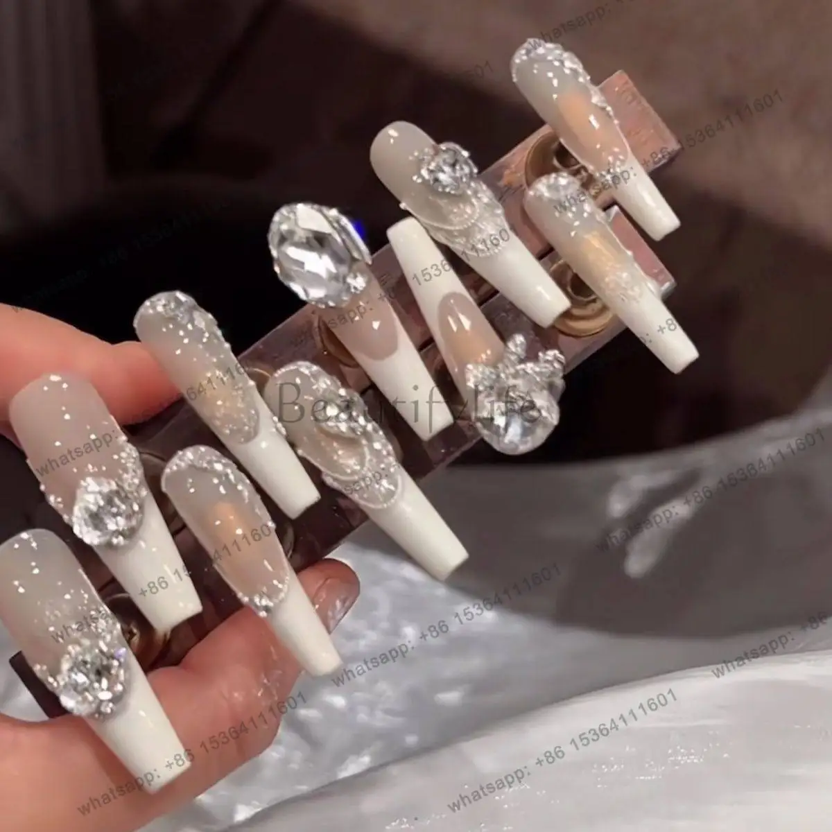 light luxury rich family daughter French pile diamond manicure pure handmade manicure wearing nail piece