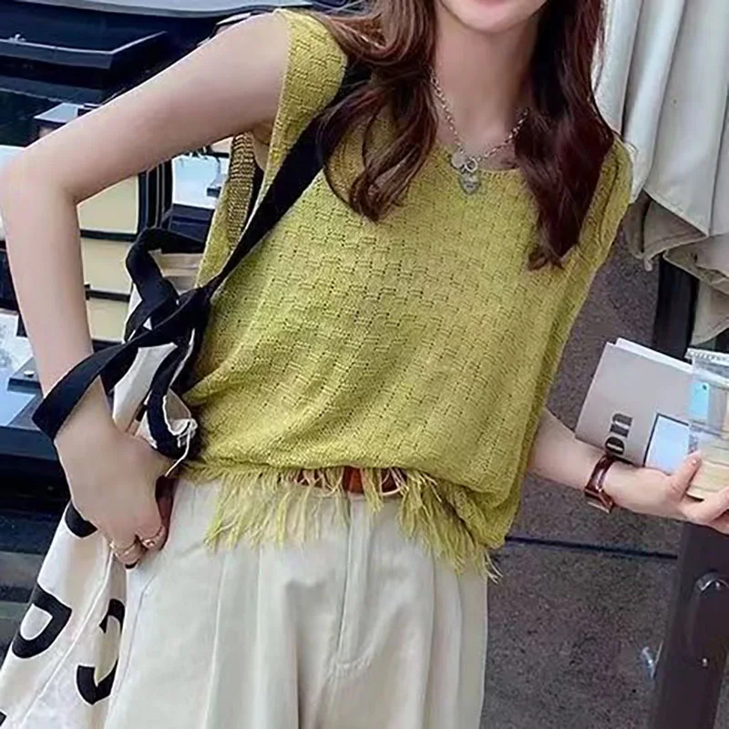 

Fashion O-Neck Sleeveless Knitted Tassel T-Shirts Female Clothing 2025 Summer New Loose Korean Tank Top Young Style Tee Shirt