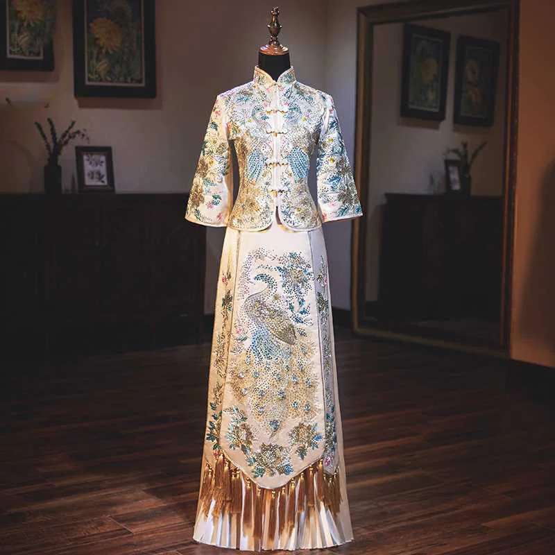 

Beige Embroidery Chinese Traditional Stylish Cheongsam Wedding Bridal Dress Banquet Women Vintage Style китайская одежда