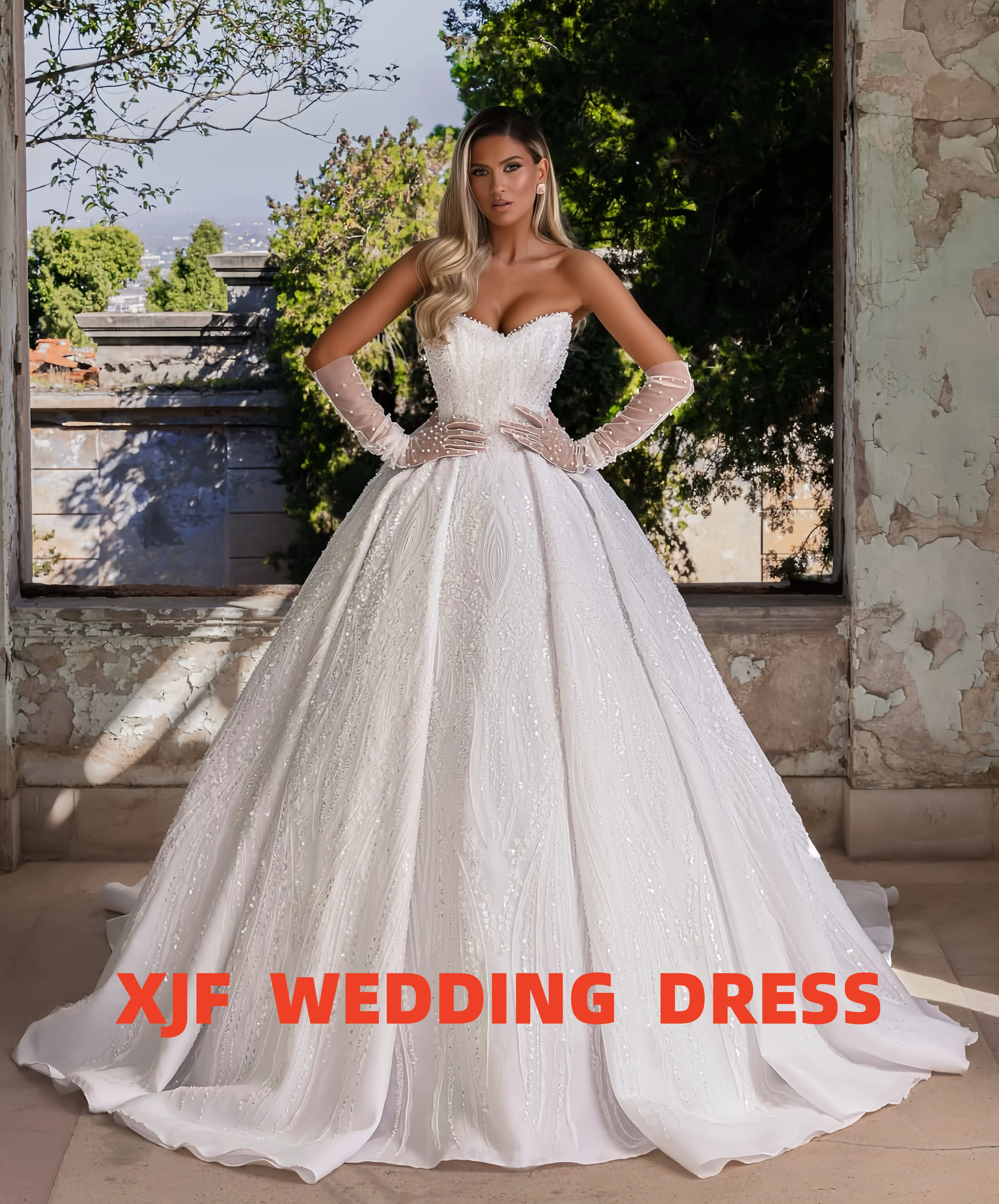 

Customized luxury wedding dress Sweetheart collar sleeveless beaded Ball Gown robe de mariee wedding dress vestidos de novia