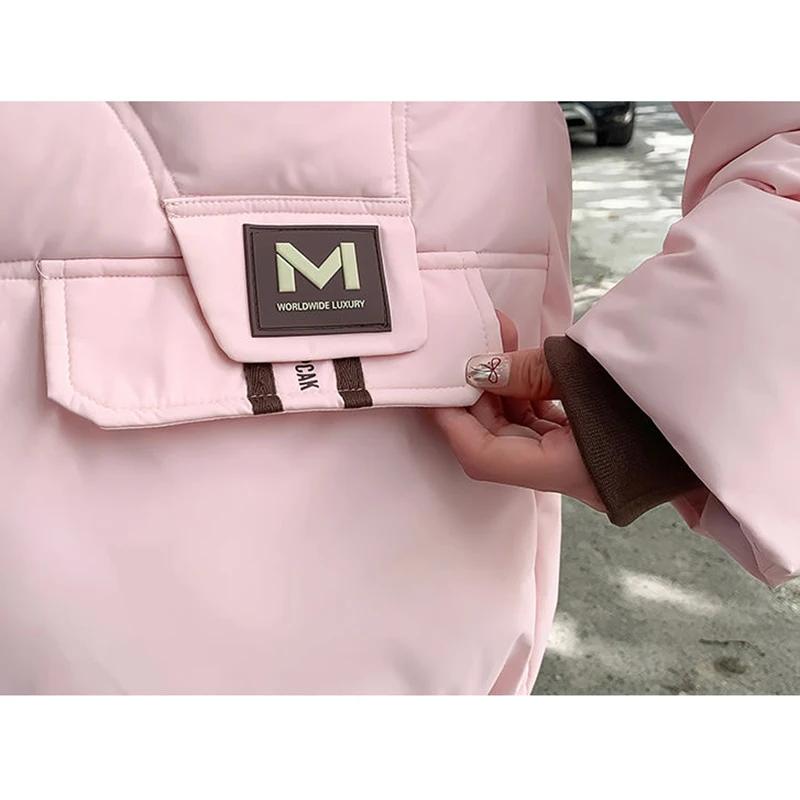 Chique donskatoenen gewatteerde jas dames korte overjas 2025 winter nieuwe losse college katoenen jas Koreaanse dikke capuchon warme parka