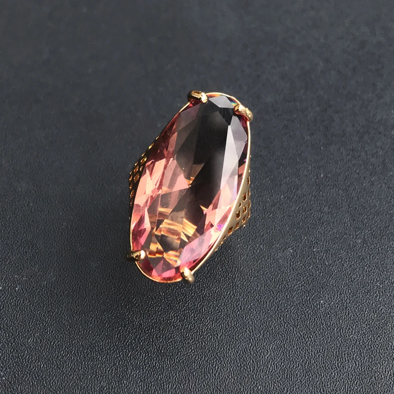 Big Stone 15*30mm Created Zultanite Ring Handmade Jewelry Sudan Stone Color Change for Women Engagement Party Birthday Gift