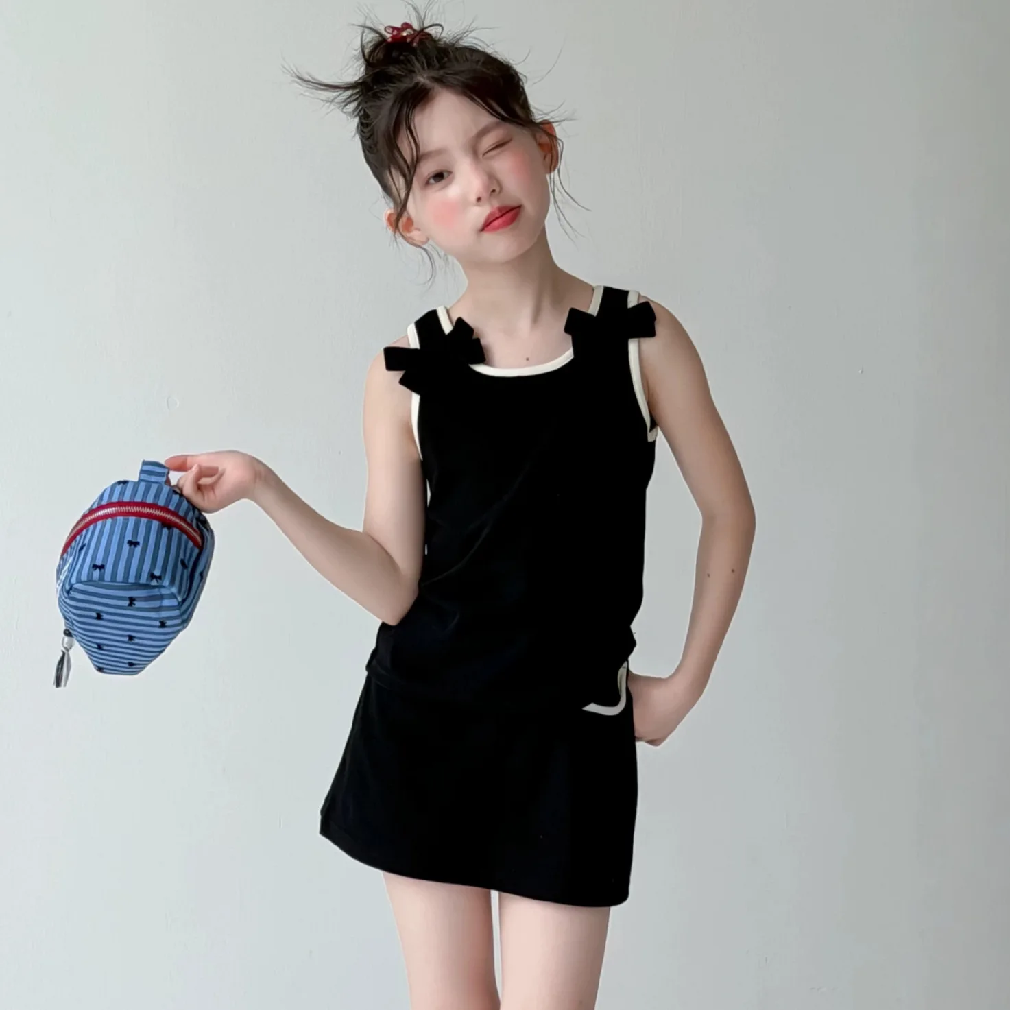Girls Bow Vest Short Skirt Set 2026 Summer Small Fragrant Style Children's Black and White Contrast Sleeveless Two Piece Set