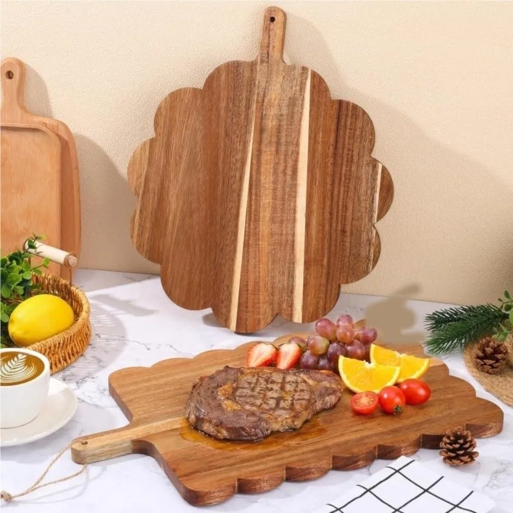 Solid Wood Wooden Charcuterie Board Scalloped Edge Acacia Wood Bread Cutting Board Handcrafted Natural Chopping Boards