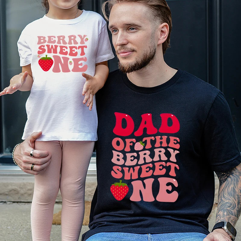 Funny Daddy Baby Print T Shirt Father's Dad Daughter Family Matching T-shirts Dad of The Berry Sweet One Family Matching Shirts
