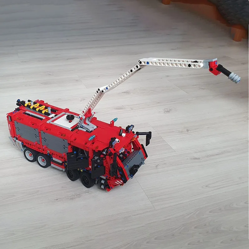 Moc قوالب بناء وحدات 42098 النمر خزان 8x8 مطار سيارة مطافئ التكنولوجيا كتل عيد الميلاد لتقوم بها بنفسك لعبة هدايا البناء #5