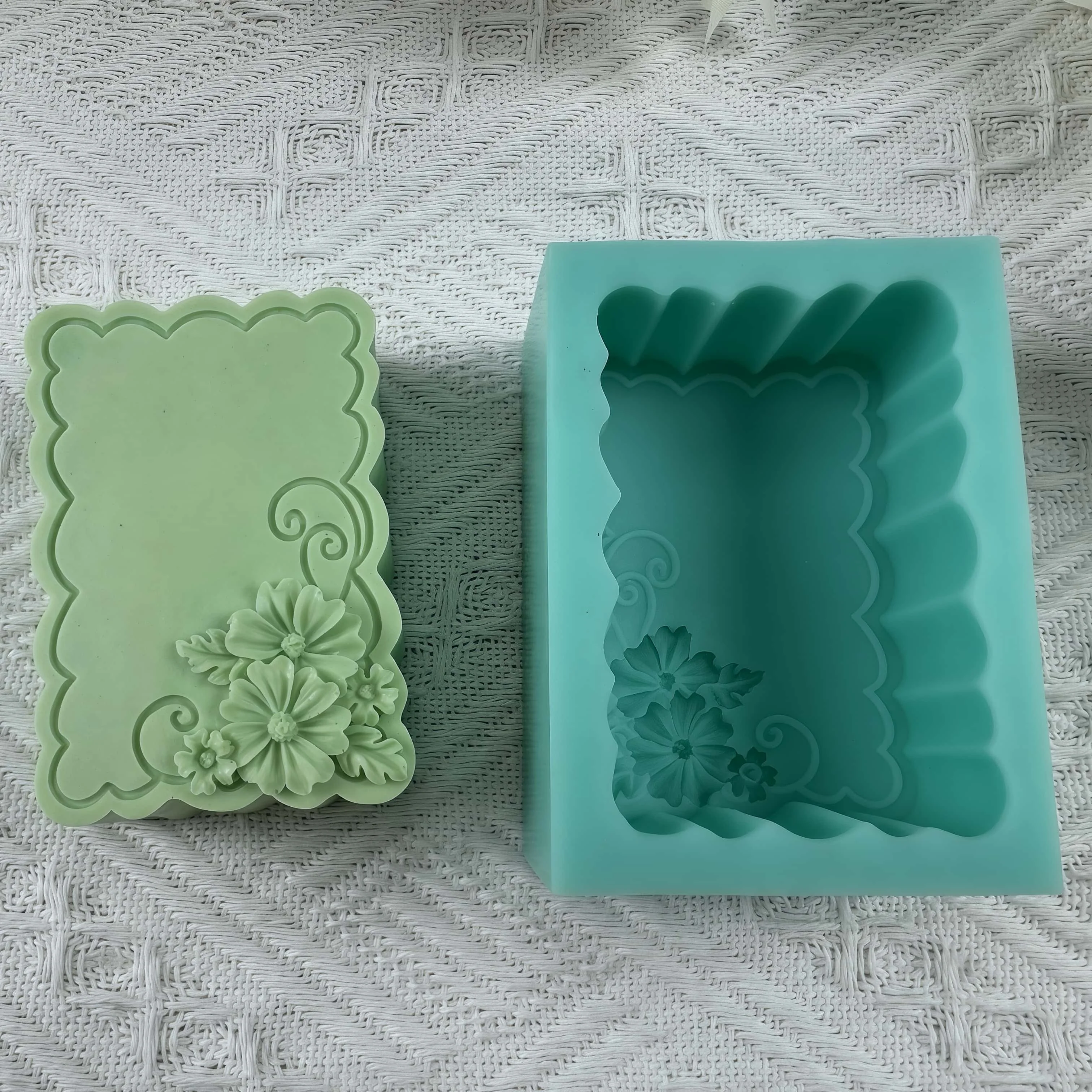 Schmetterlings-Blumen-Seifenfo – Butterfly Rubber Sheet Bewertung und Preis