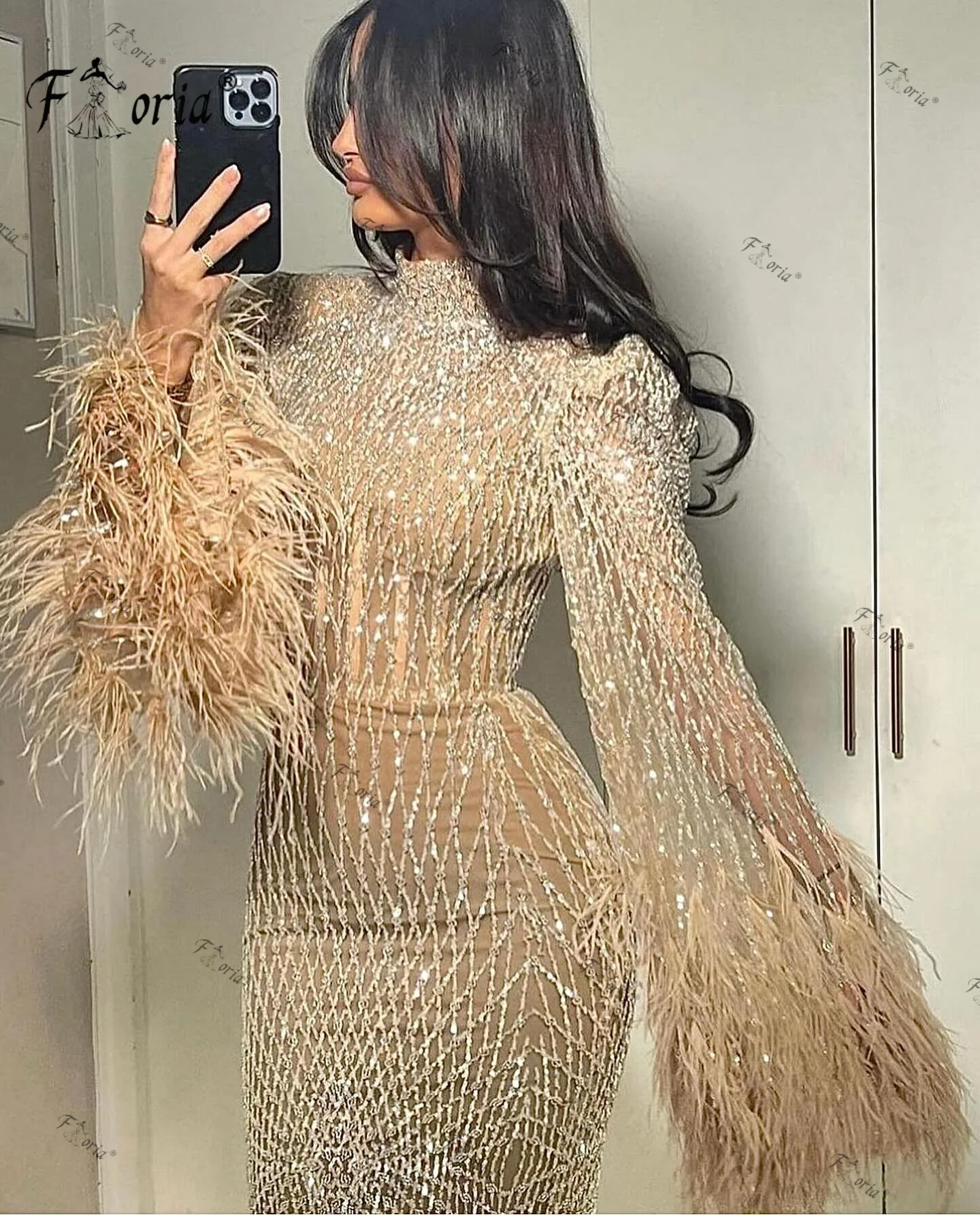 Illusion Champagne Dubai Mermaid Evening Dress Beading Feathers Flare Long Sleeve Formal Party Wear Shiny Sequin Stones Dresses