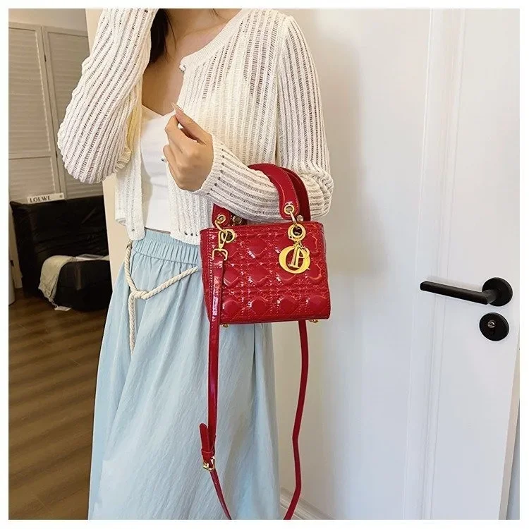 

High-end Vintage Tote Bag for Women Messenger Purse Shopper Commuter Large Capacity Best for Business