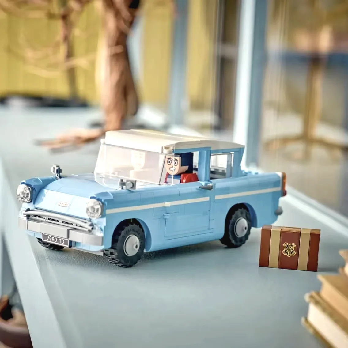 NUEVO Set de Construcción de 868 Piezas del Coche Volador Ford Anglia de la Película Harry Potter, Juguete para Niños y Niñas, Regalo de Cumpleaños