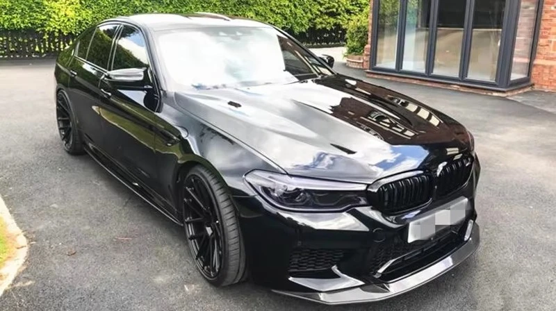 شفة مقسمة أمامية سفلية من ألياف الكربون طراز GTS لسيارة BMW F90 M5 2019+