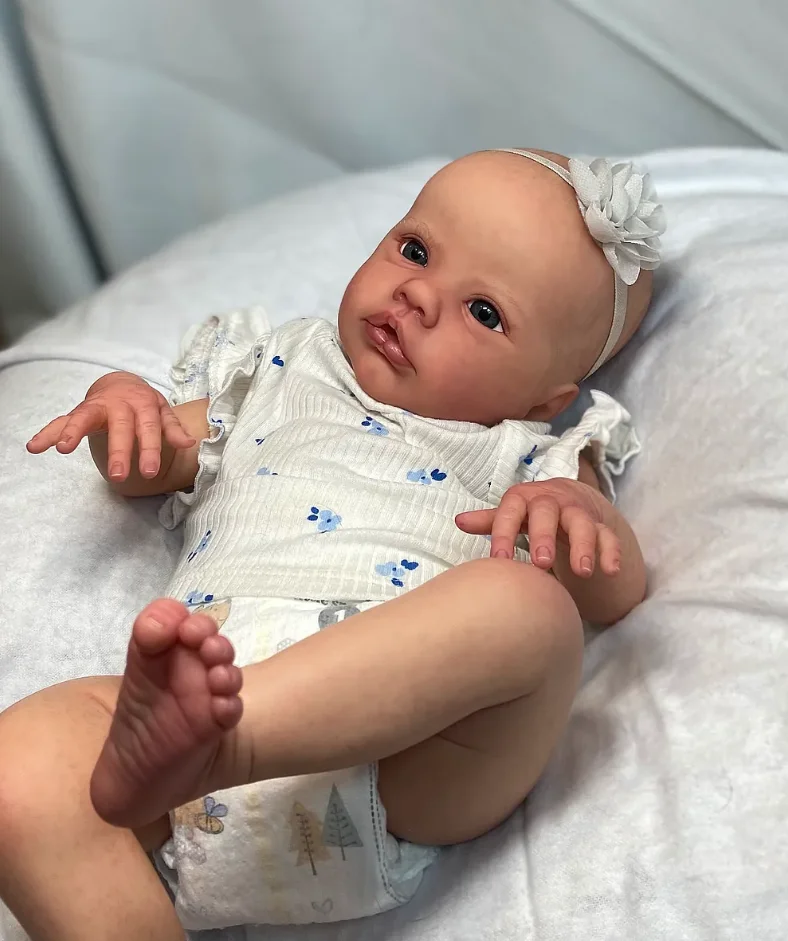 NPK Muñeca Reborn realista de 19 pulgadas con cuerpo de tela suave, pelo dibujado a mano y traje similar para niñas