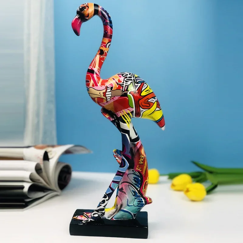 Graffiti Flamingo Sculpture Home Decor Animal Bird Figurine Nordic Style Resin Flamingo Ornament Desktop Art Crafts