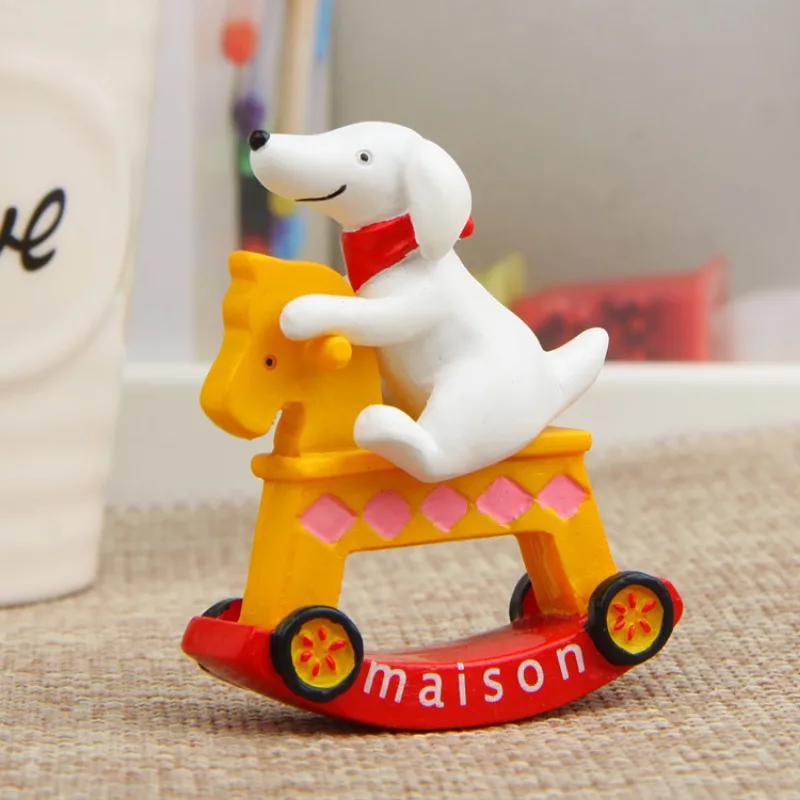 1PC Korean Style Cute Puppy On Trojan Horse Flower Picks Succulent Garden Inserts Shooting Decor Props Creative Animal Miniature