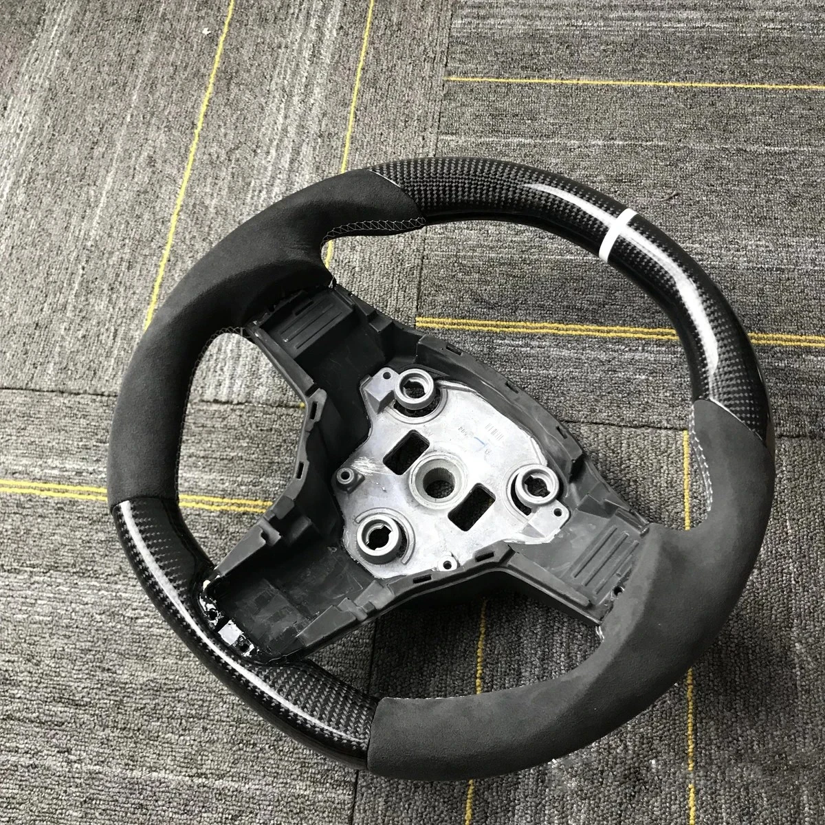 Black Carbon Fiber Steering Wheel For Tesla Model 3 2017-2020 Model Y Car Accessories Customize Stylish Cover Trim No Heating